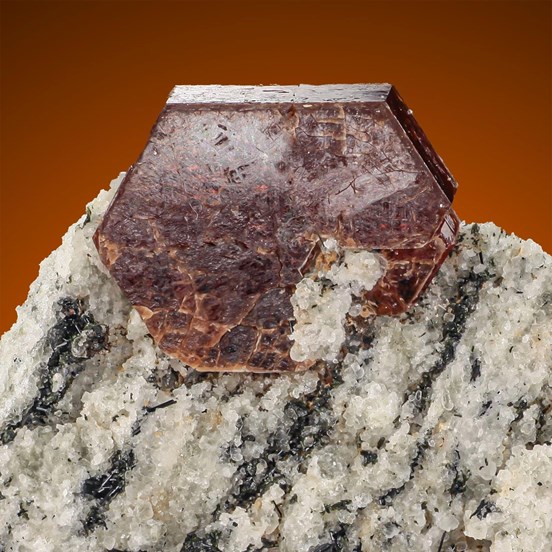 Bastnäsite-(Ce)-Zagi Mts. | Peshawar District | Khyber Pakhtunkhwa Prov. | Pakistan